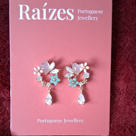 Raízes Jewelry - Portuguese Turquoise Floral Earrings NWT